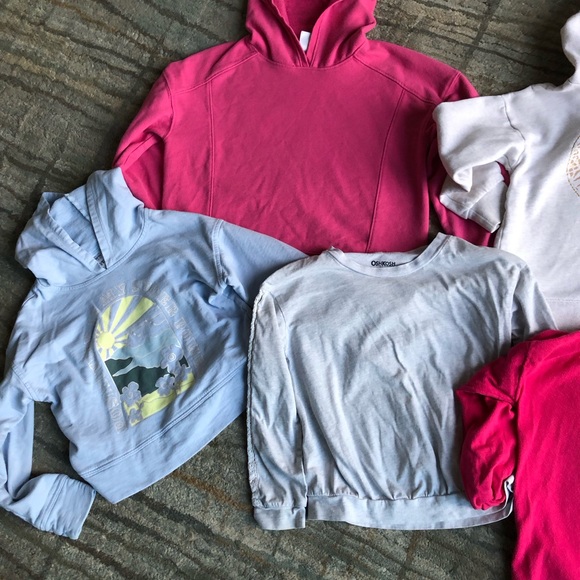 Girl Tops Bundle - Picture 4 of 5